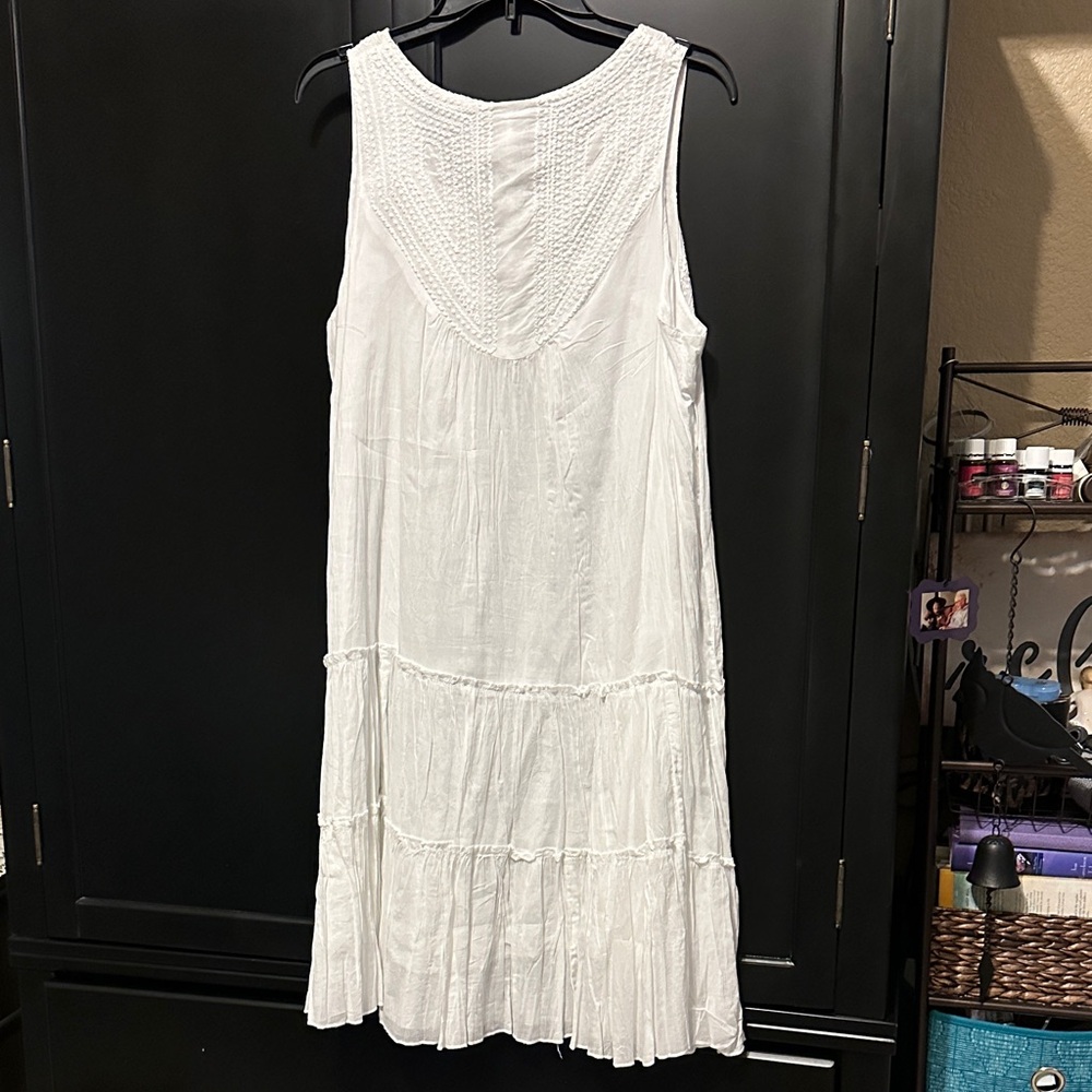 White Sleeveless Tiered Dress